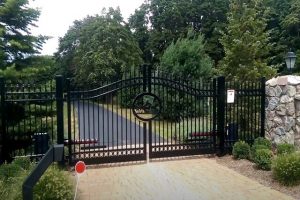 Glendale Fence Install estate gate with gate operators